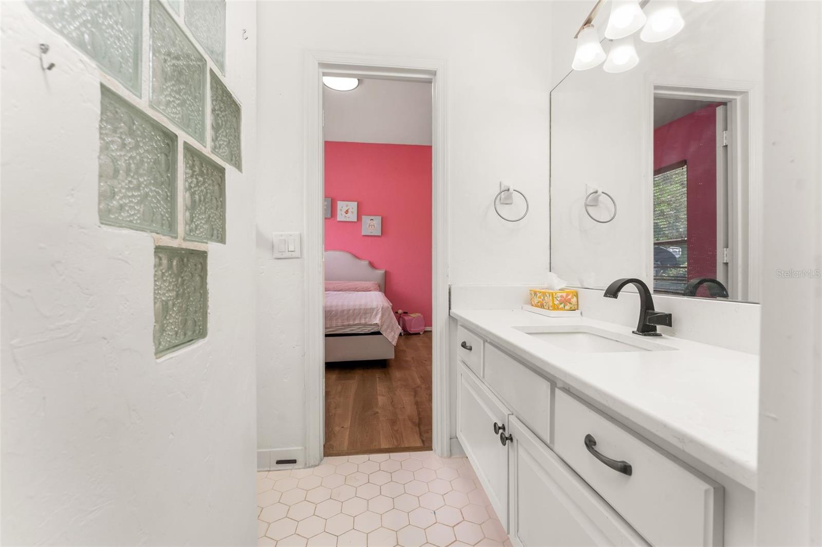 FLETCHERS-MAGNOLIA CT - Residential