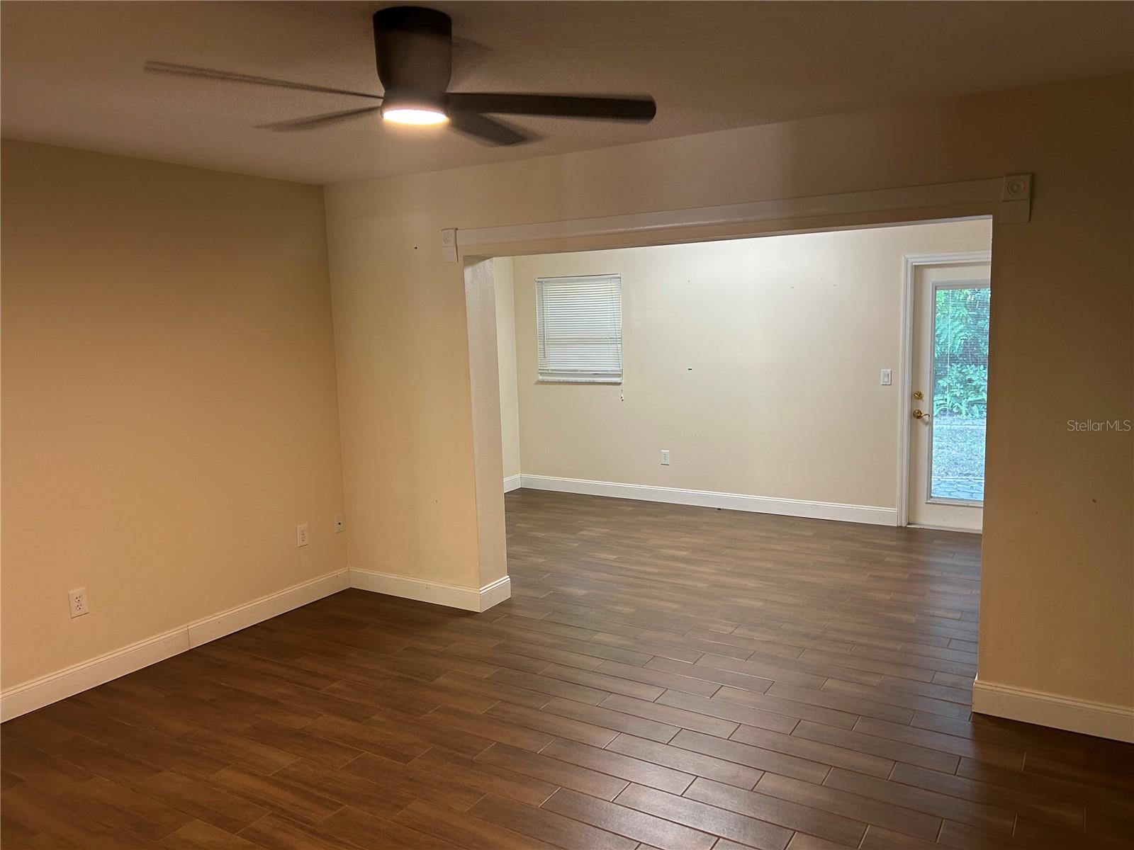 CONNELL HEIGHTS UNIT 04 - Residential