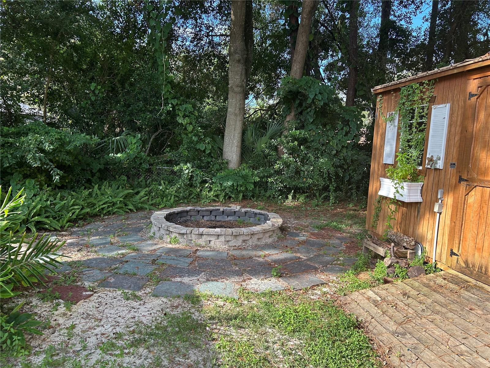 CONNELL HEIGHTS UNIT 04 - Residential