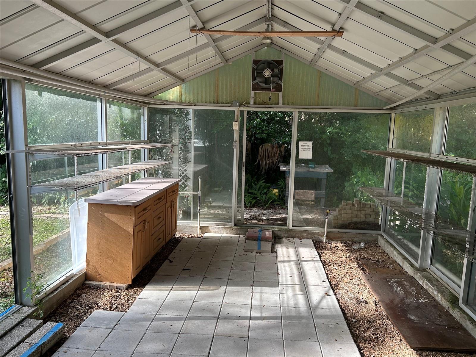 CONNELL HEIGHTS UNIT 04 - Residential