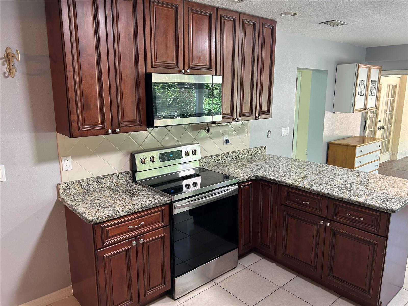 CONNELL HEIGHTS UNIT 04 - Residential