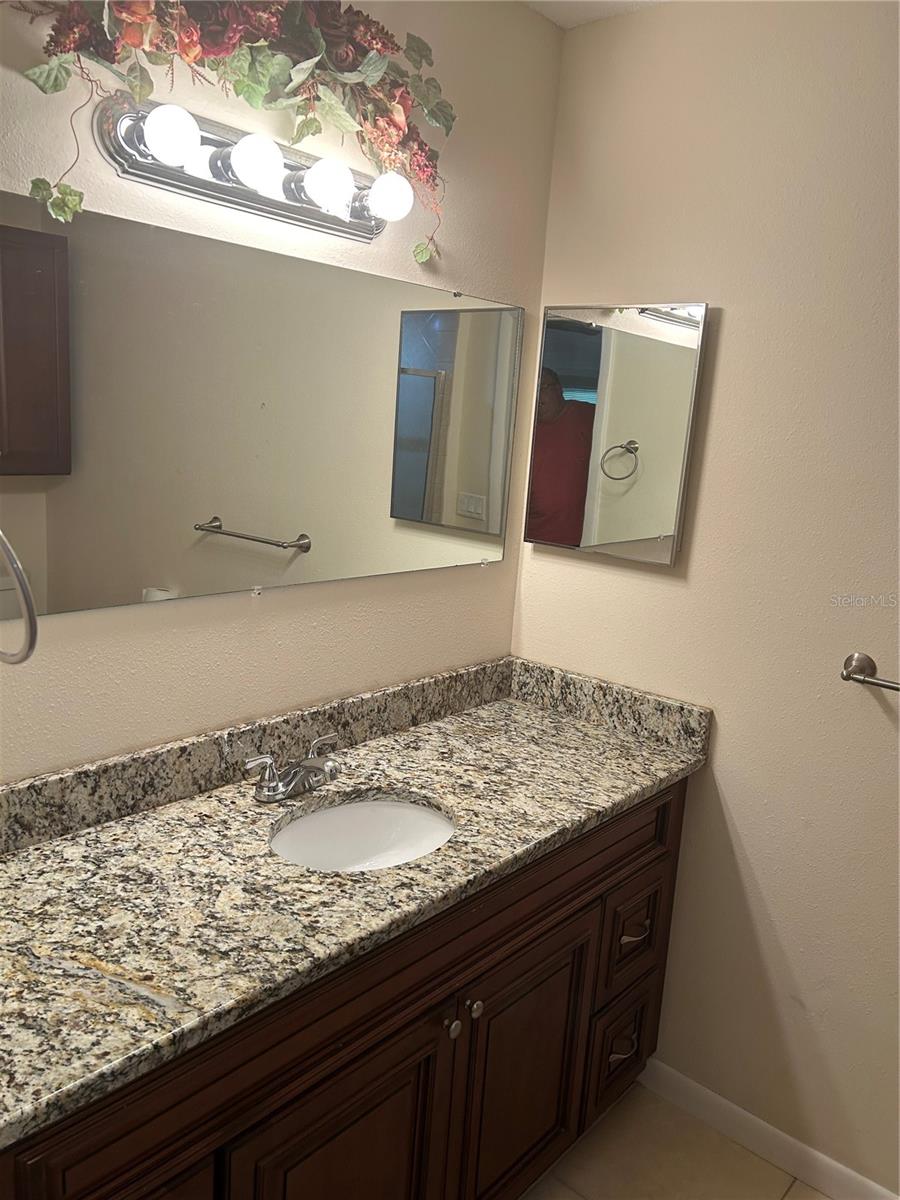 CONNELL HEIGHTS UNIT 04 - Residential