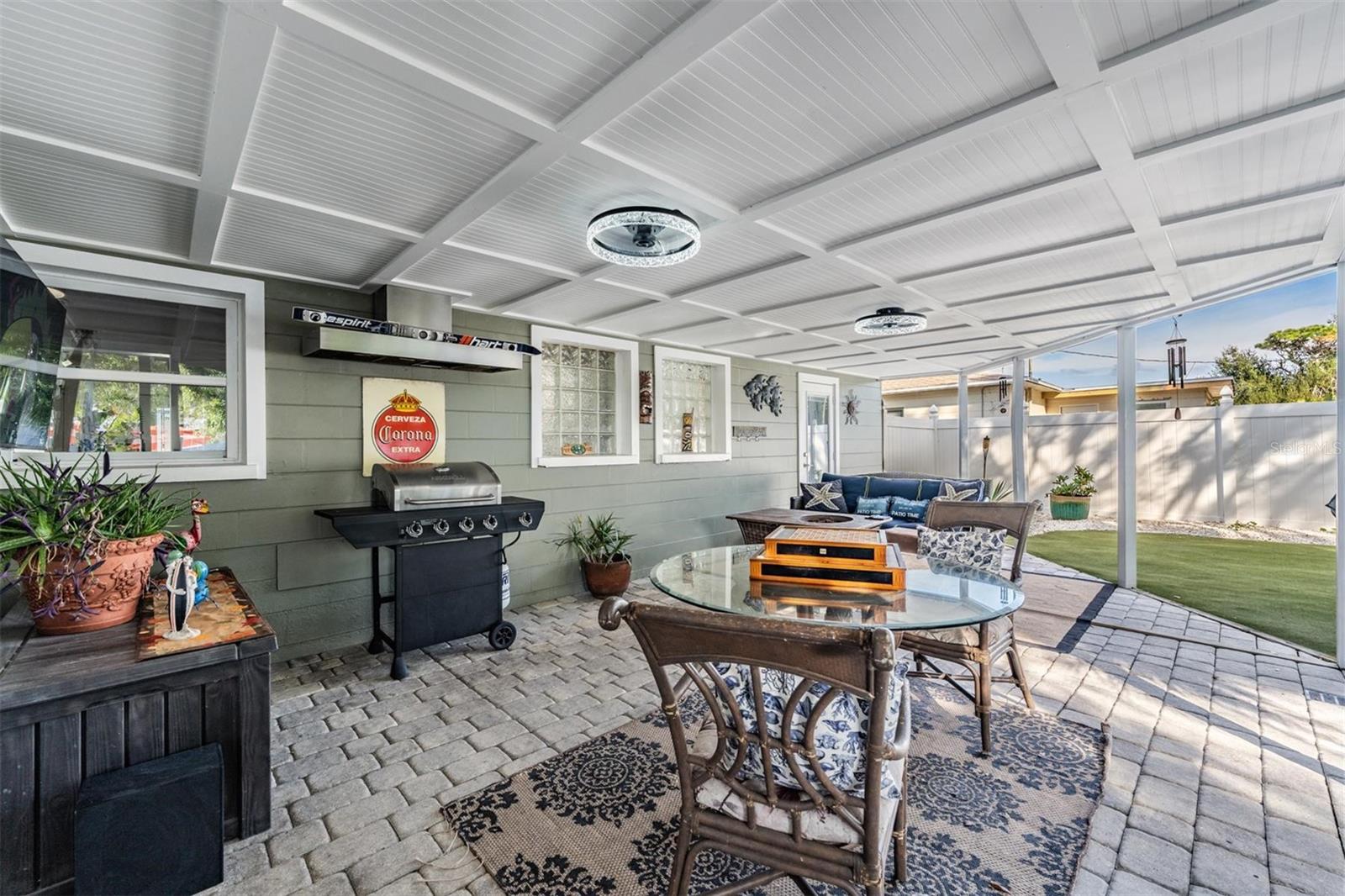 BAY PINES ESTATES - Residential