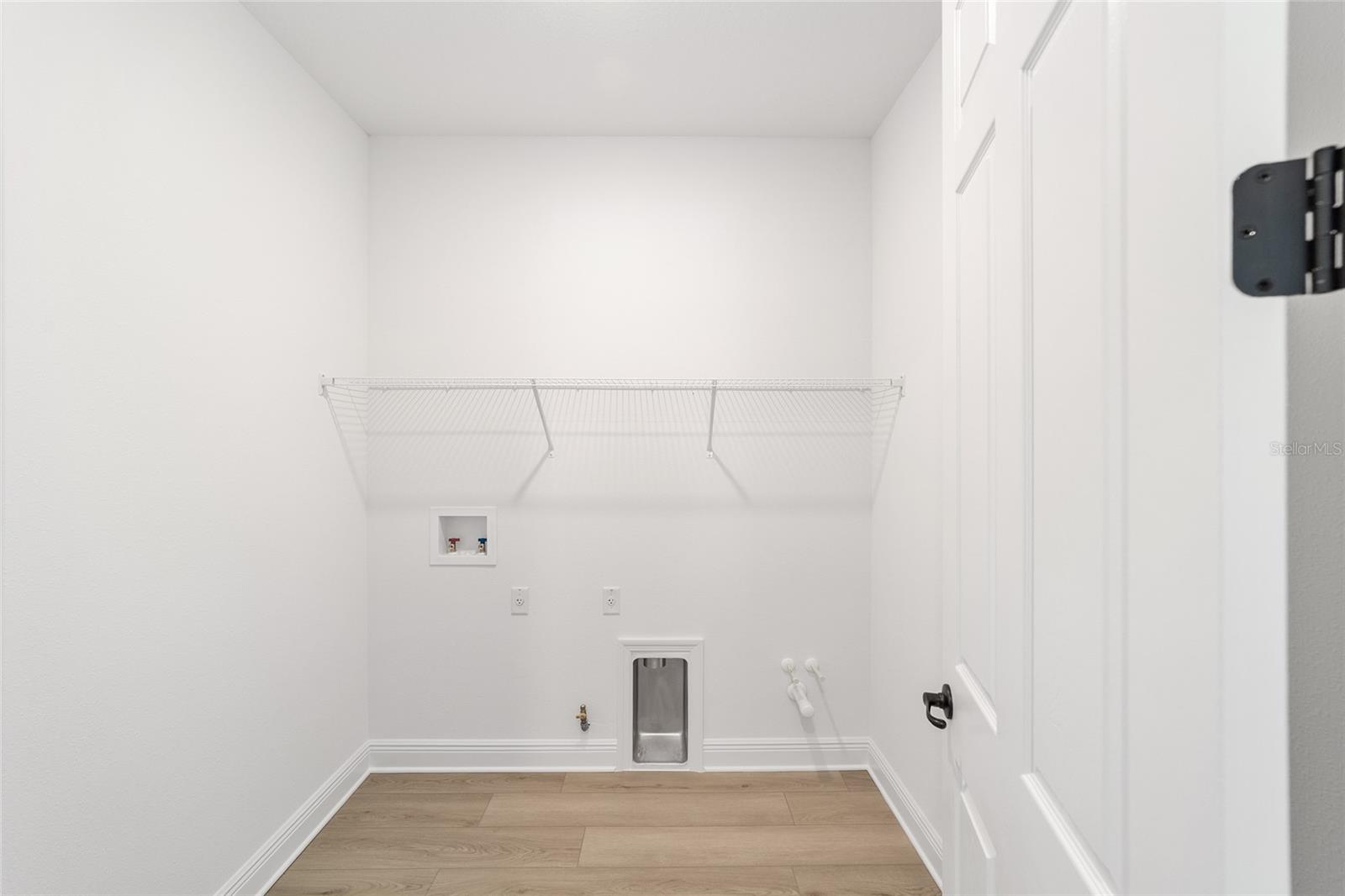 ON TOP OF THE WORLD - Residential