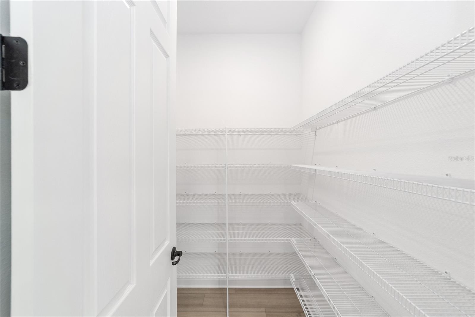 ON TOP OF THE WORLD - Residential