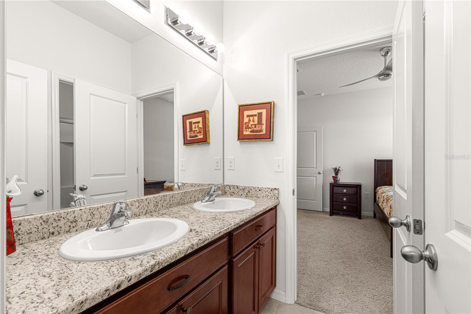 MAGNOLIA MANOR - Residential Lease