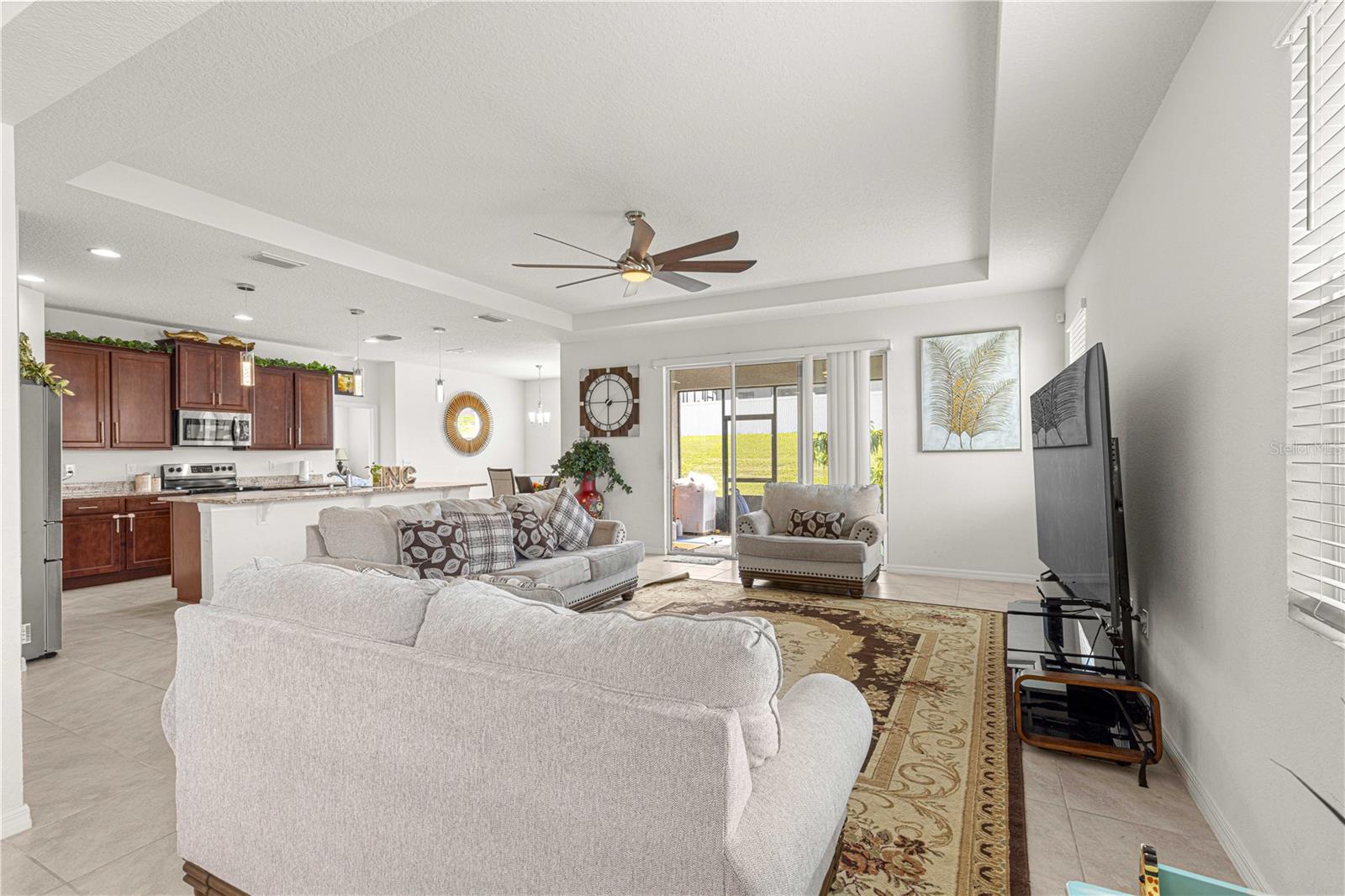MAGNOLIA MANOR - Residential Lease