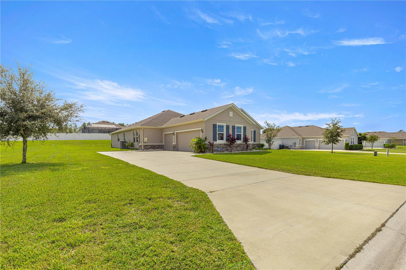MAGNOLIA MANOR - Residential Lease