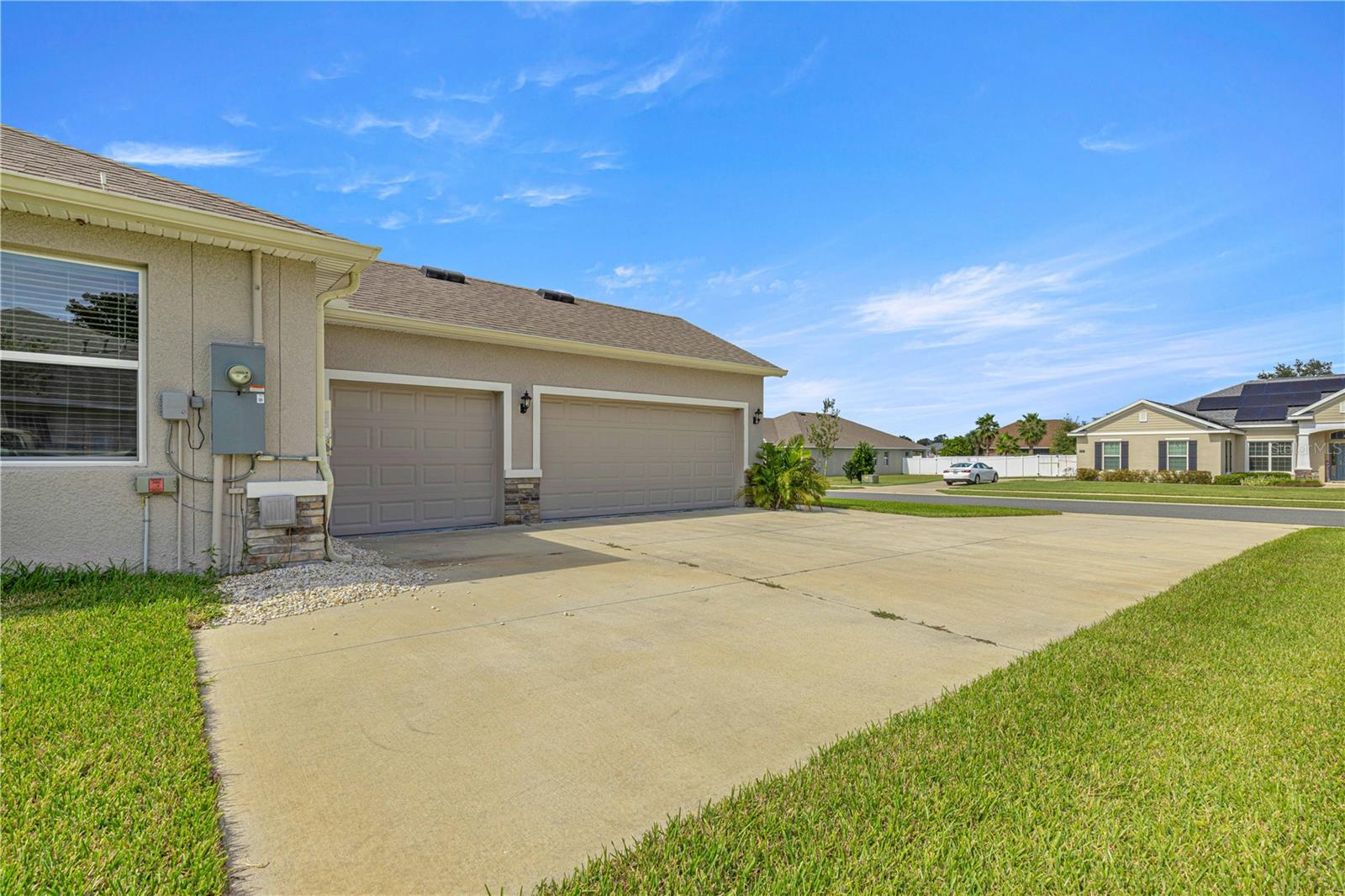 MAGNOLIA MANOR - Residential Lease