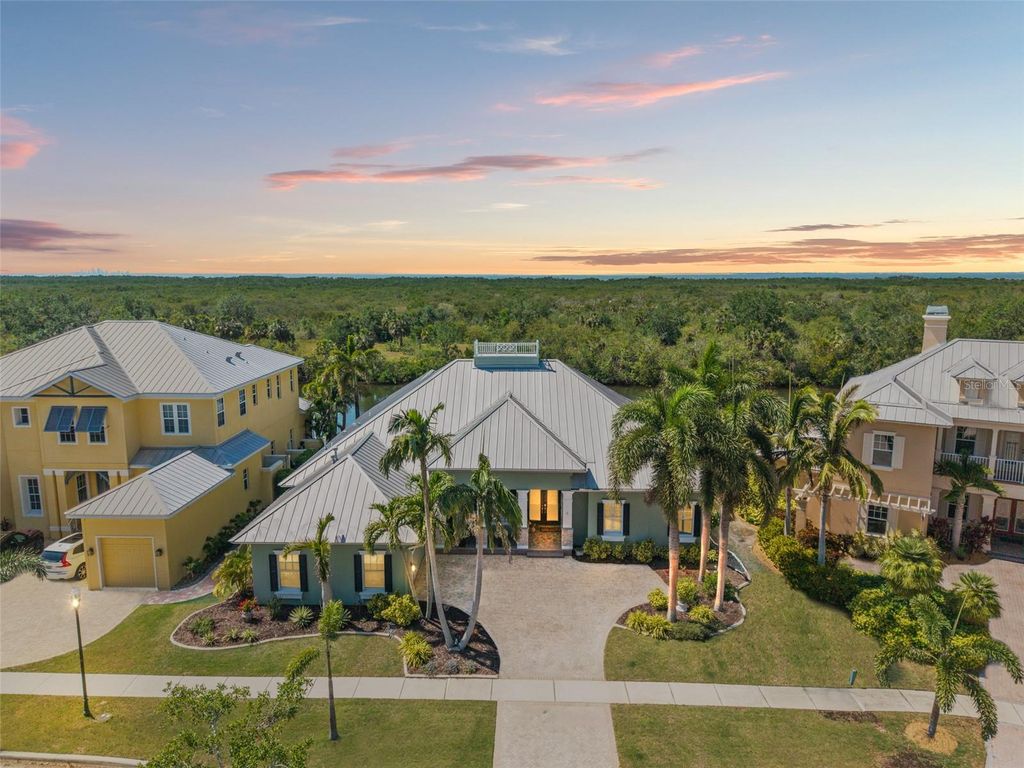 Photo of 819 Islebay Drive, Apollo Beach, FL 33572 (MLS # TB8373522)