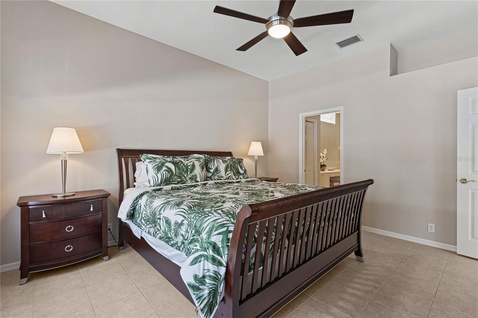 ROSEDALE - Residential