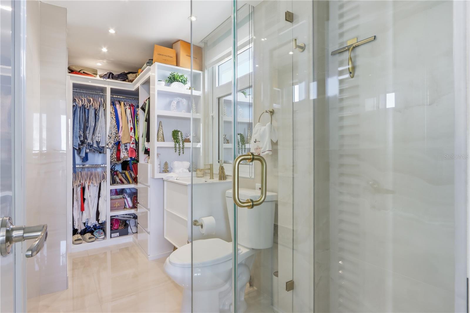 ISLA VERDE - Residential