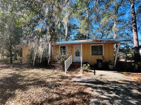Photo of 1004 NE 22nd Street, Gainesville, FL 32641 (MLS # GC536511)