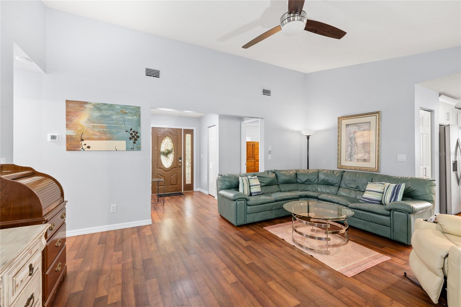 PINE LAKES - Residential