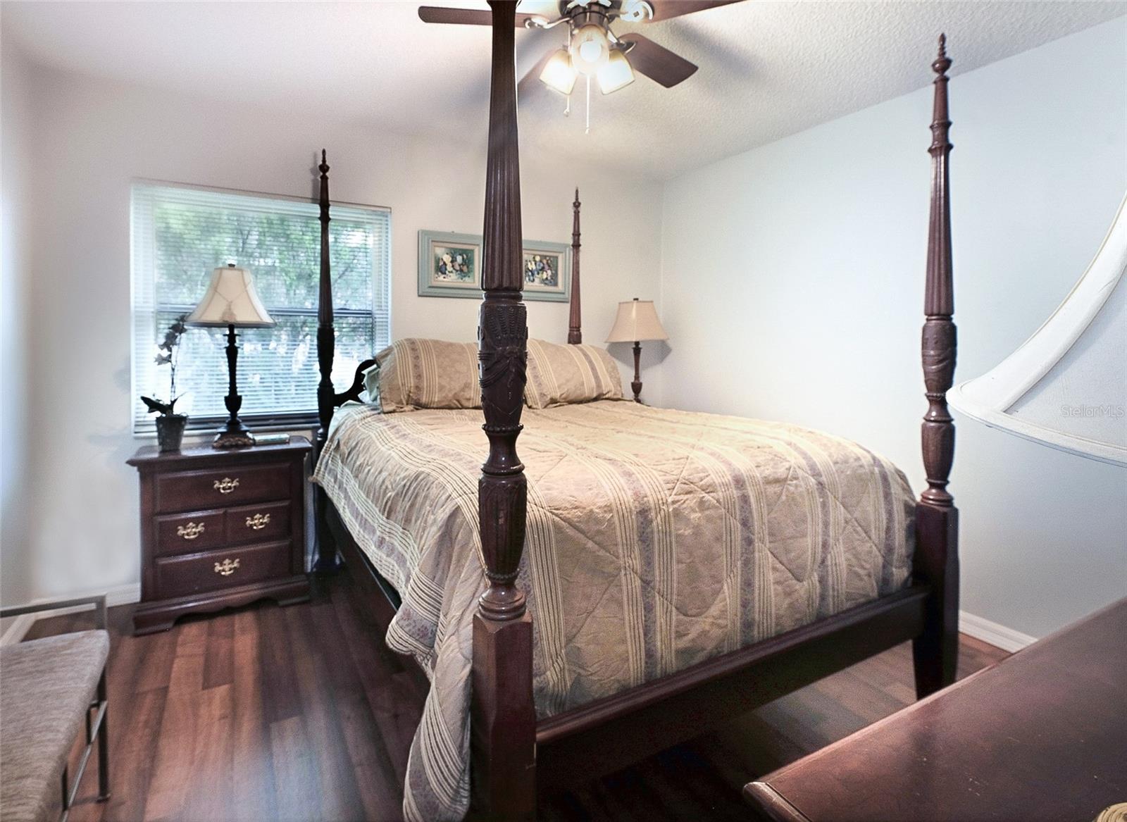 PINE LAKES - Residential