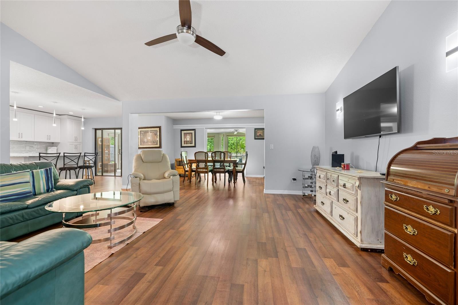 5 WAYLAND PLACE