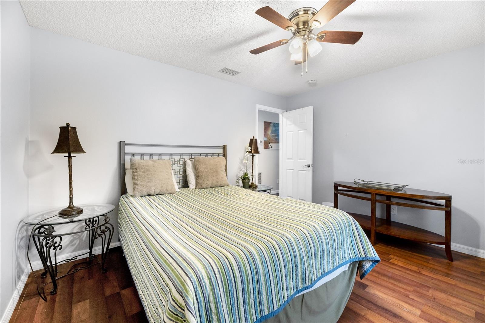 PINE LAKES - Residential
