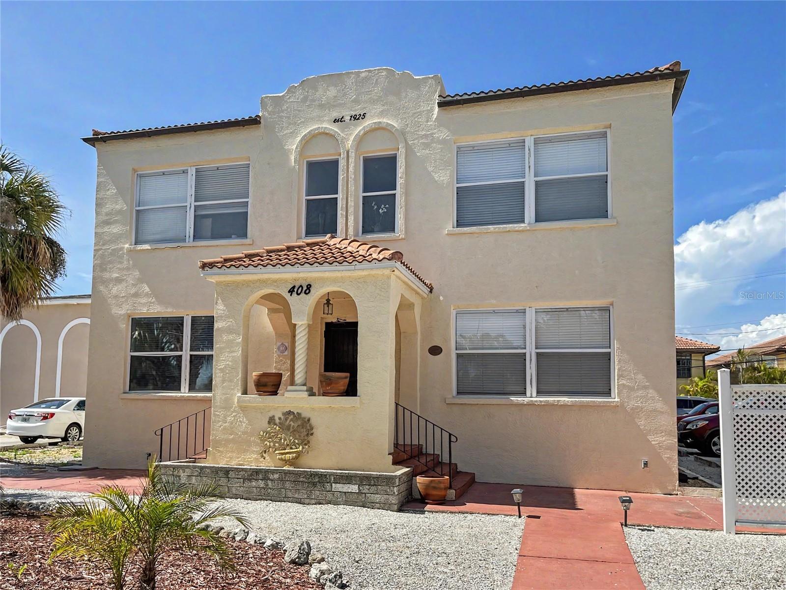 Photo 1 of 8 — 408 ARMADA ROAD S 2, VENICE, FL 34285