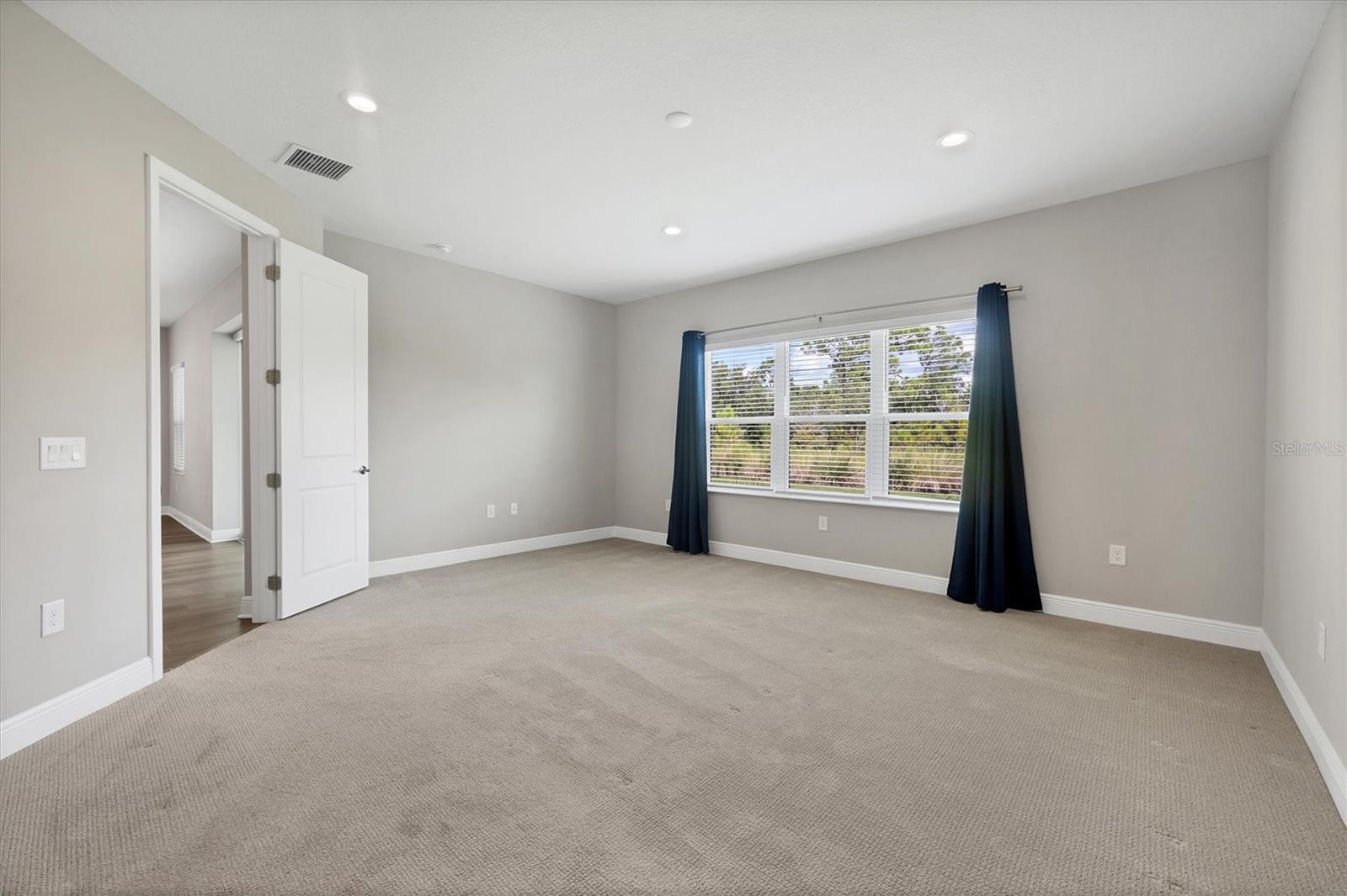 GRAND PARK PH 2 REP - Residential Lease