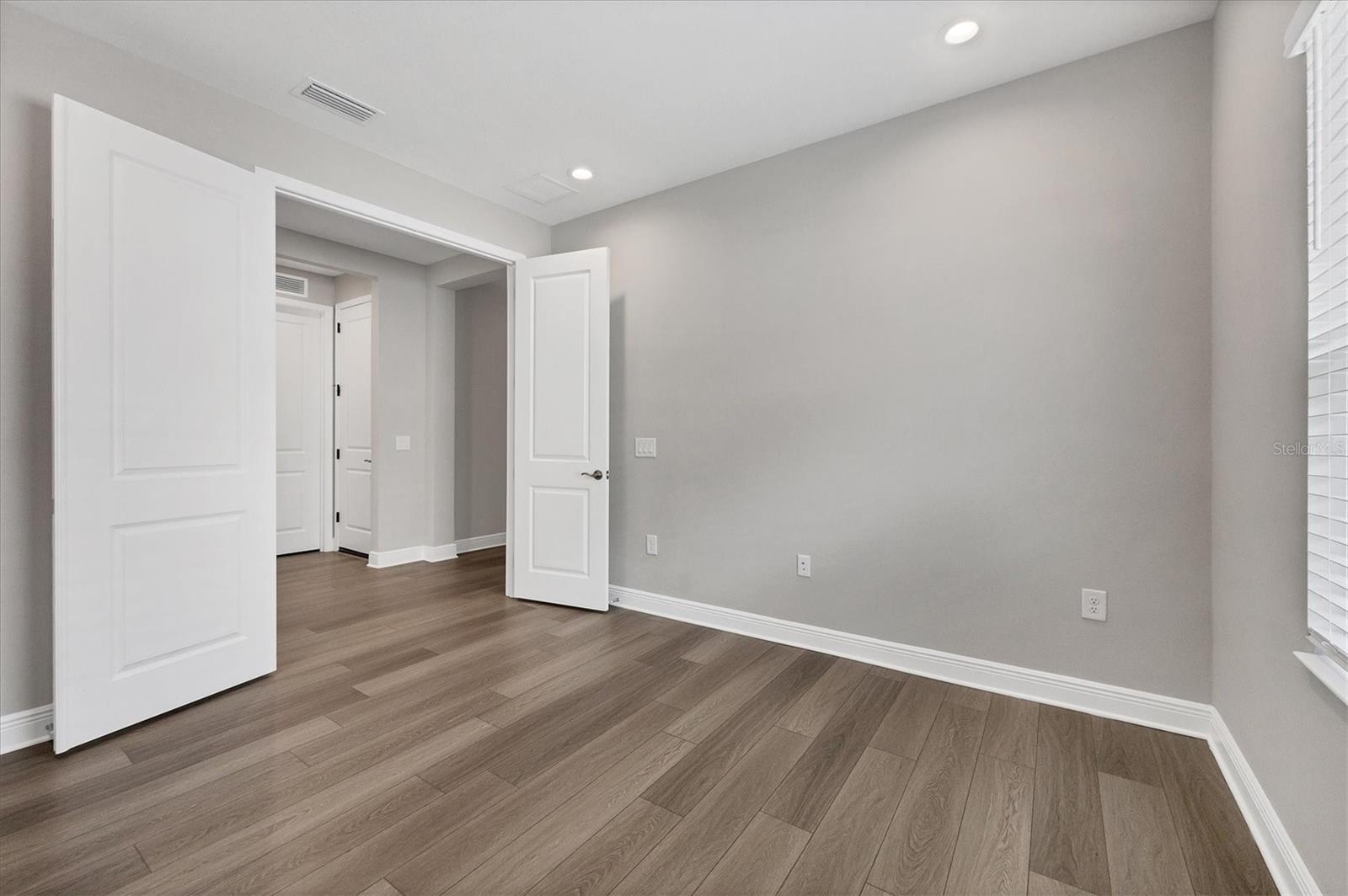 GRAND PARK PH 2 REP - Residential Lease