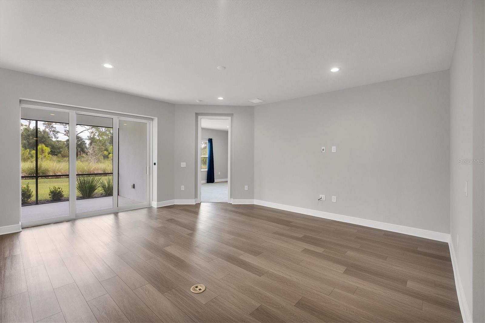 GRAND PARK PH 2 REP - Residential Lease