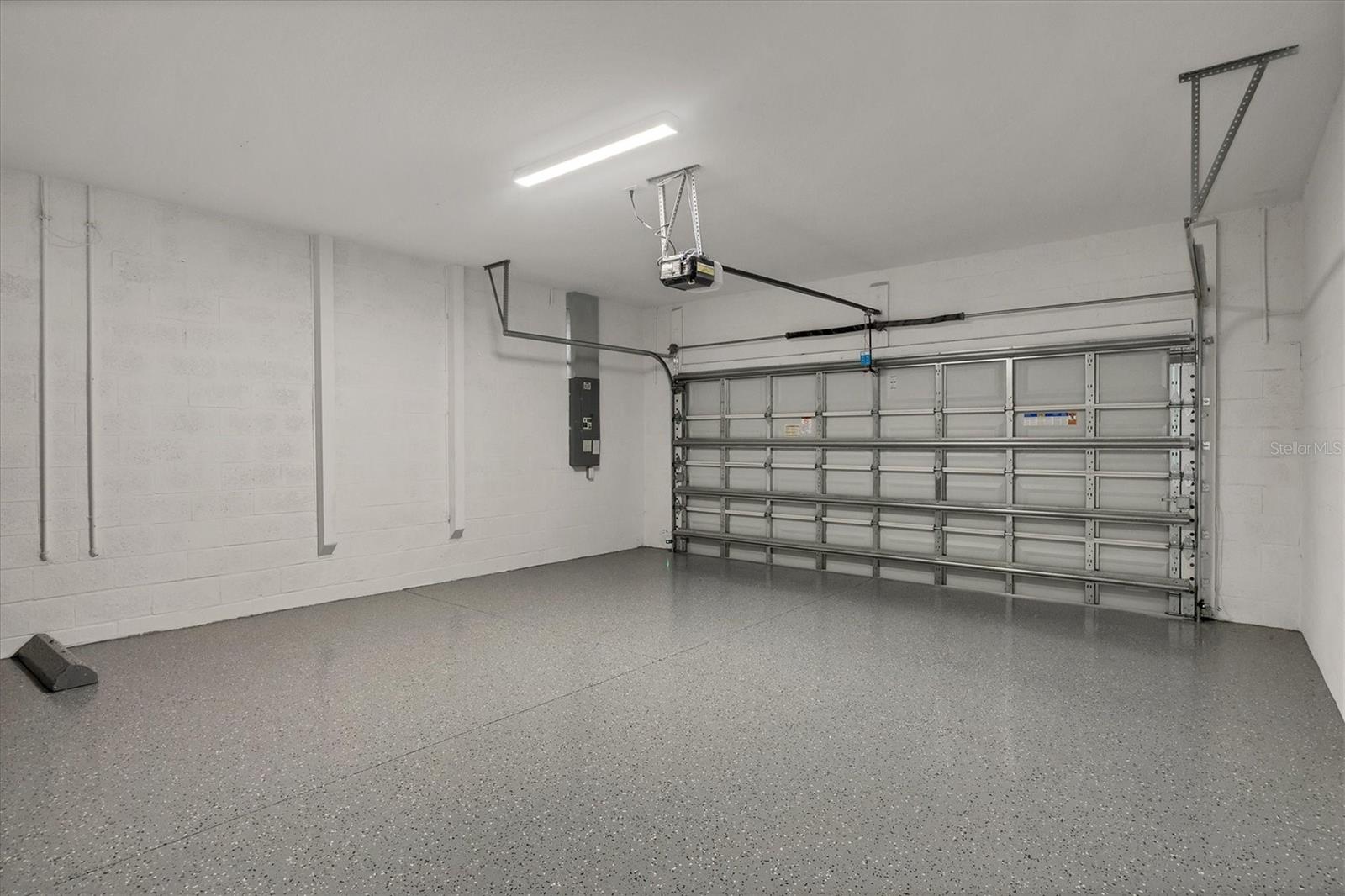 GRAND PARK PH 2 REP - Residential Lease