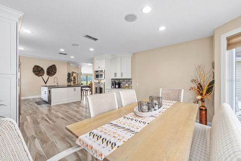 Tiny photo for 917 Ramos Drive, The Villages, FL 32159 (MLS # G5098937)