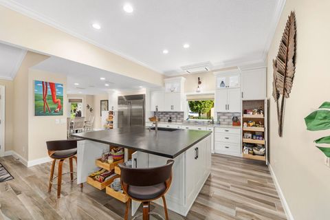 Tiny photo for 917 Ramos Drive, The Villages, FL 32159 (MLS # G5098937)