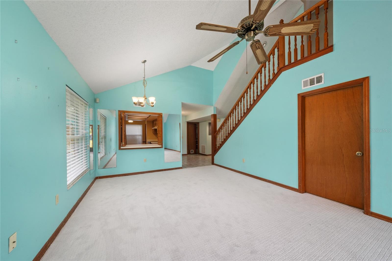 HAWKS LANDING - Residential