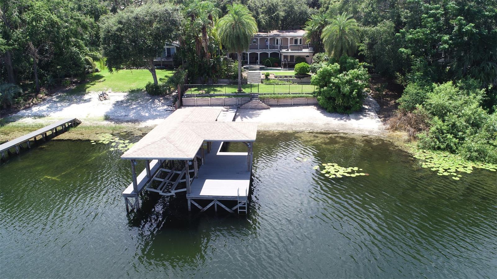 1105 LAKE NETTIE DRIVE