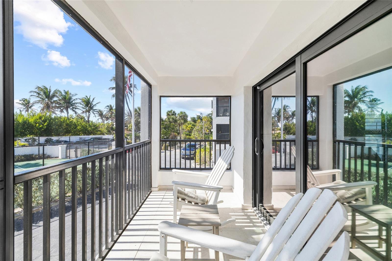 SILVER KING CONDO PH 1 - Residential