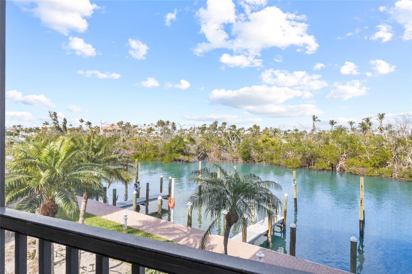 SILVER KING CONDO PH 1 - Residential