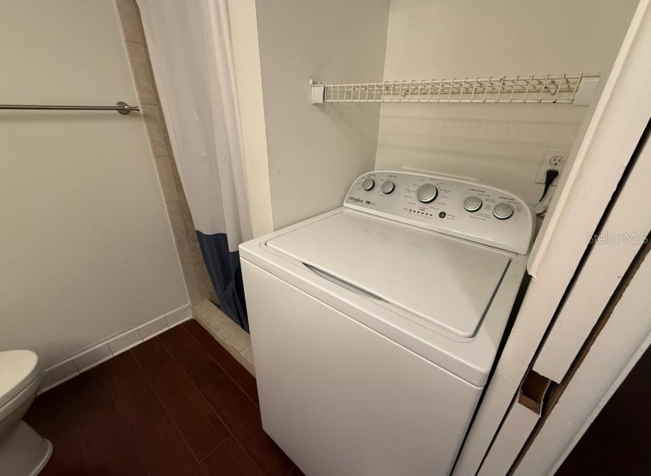 MENTONE COURT - Residential Lease