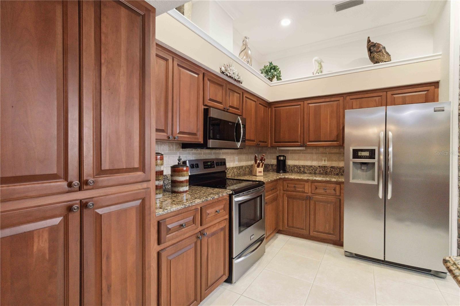 JACARANDA HEIGHTS - Residential