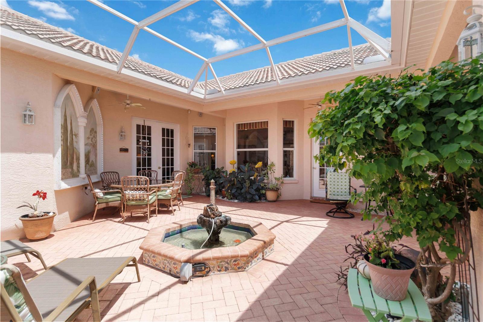 JACARANDA HEIGHTS - Residential