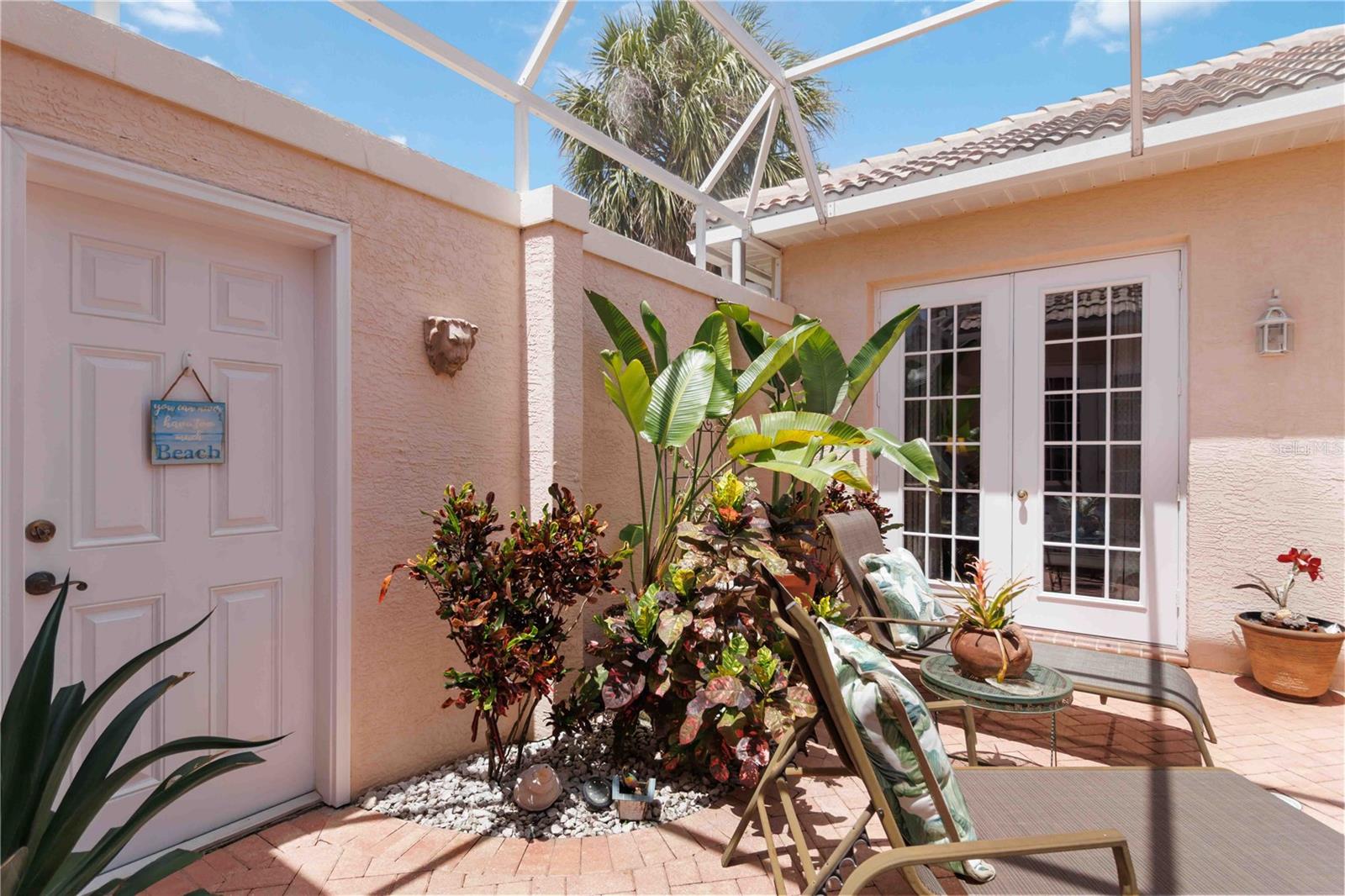 JACARANDA HEIGHTS - Residential