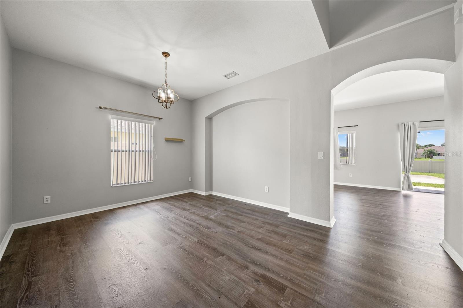 EASTON PARK PH 1 - Residential Lease