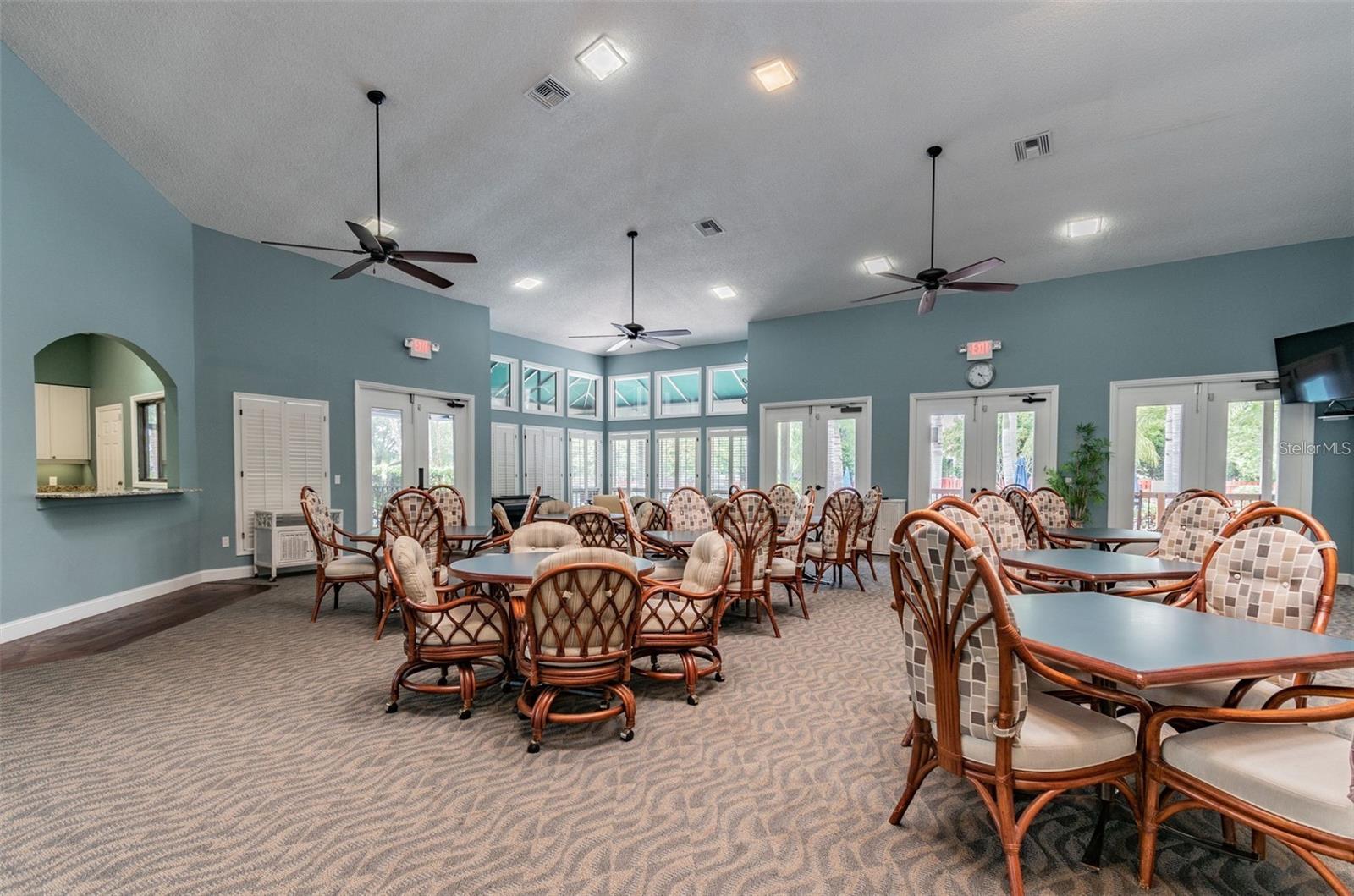 POINTE ALEXIS SOUTH - Residential