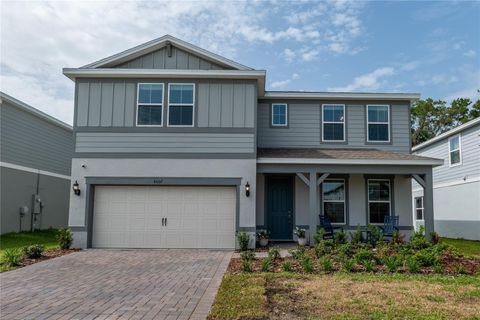 Photo of 4007 Meandering Bay Drive, Apopka, FL 32712 (MLS # O6316307)