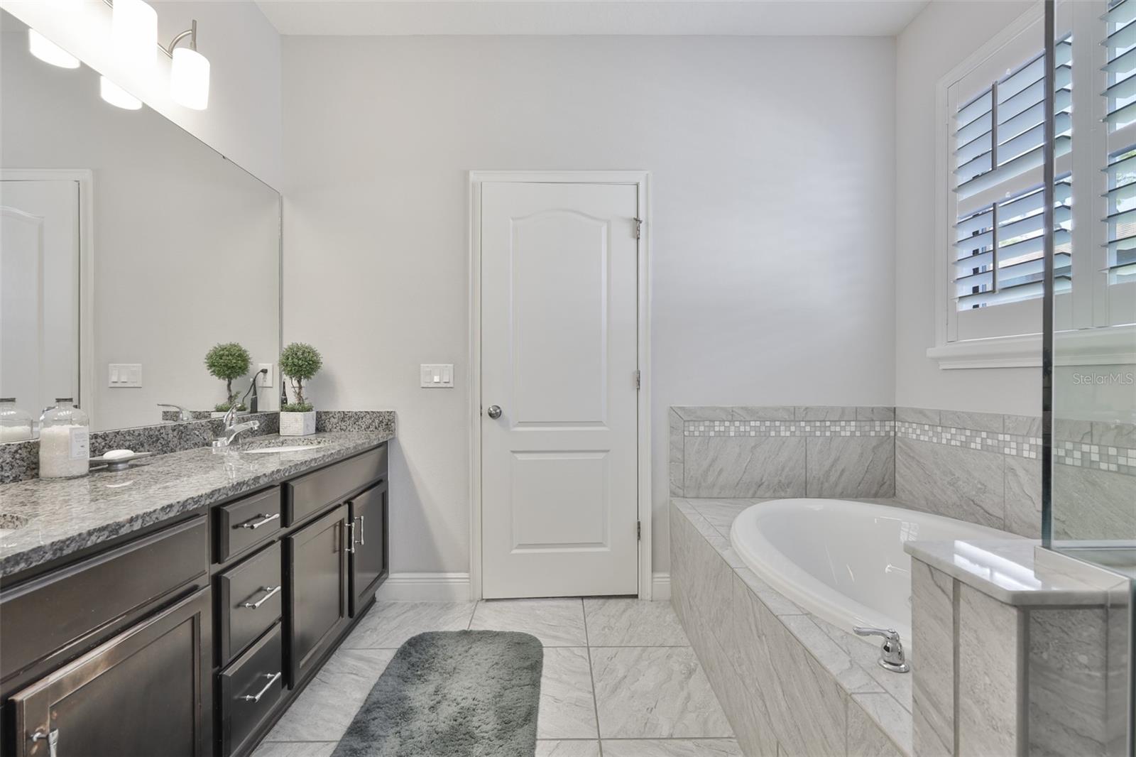 PROVIDENCE RANCH - Residential