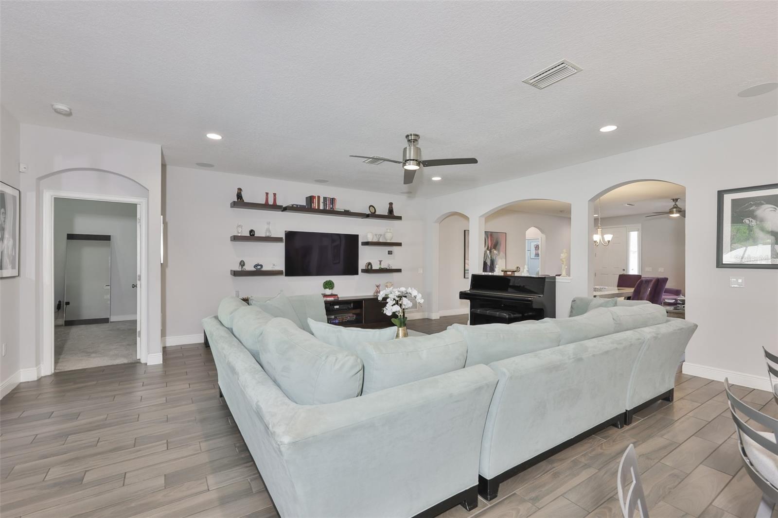 PROVIDENCE RANCH - Residential