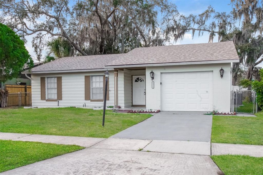Photo of 8311 Esperanza Street, Orlando, FL 32817 (MLS # O6396896)