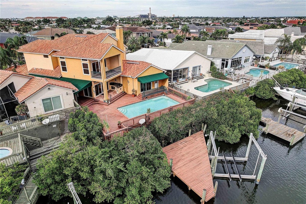 Photo of 852 Symphony Isles Boulevard, Apollo Beach, FL 33572 (MLS # TB8552576)