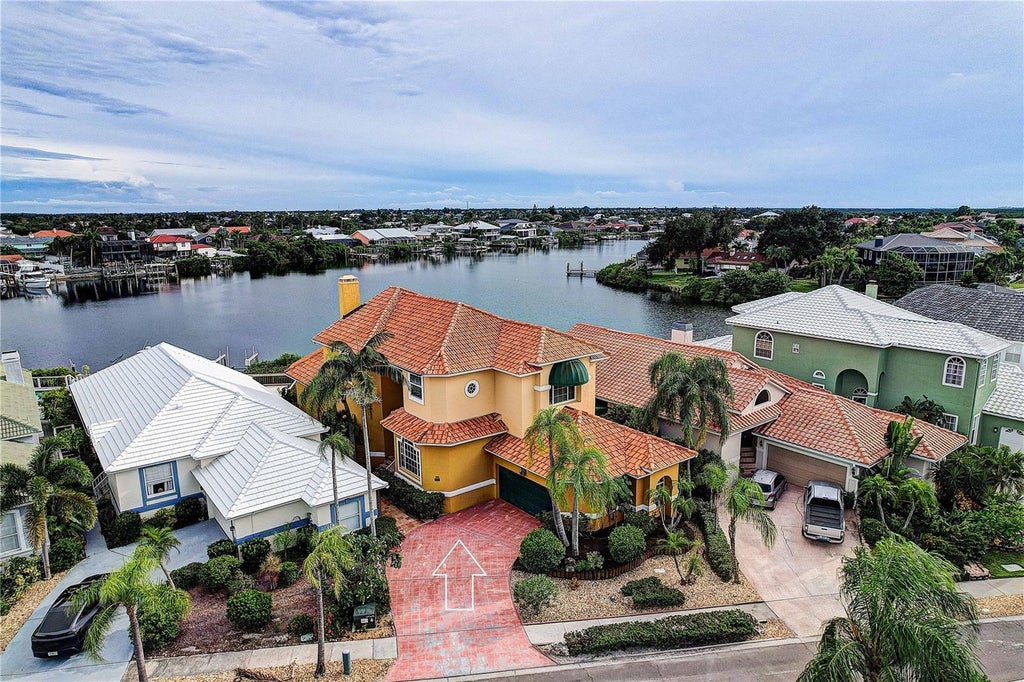 Photo of 852 Symphony Isles Boulevard, Apollo Beach, FL 33572 (MLS # TB8552576)