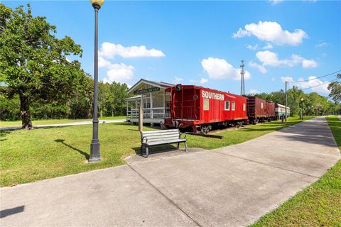Tiny photo for 110 NE Crystal Street, Crystal River, FL 34428 (MLS # OM707346)