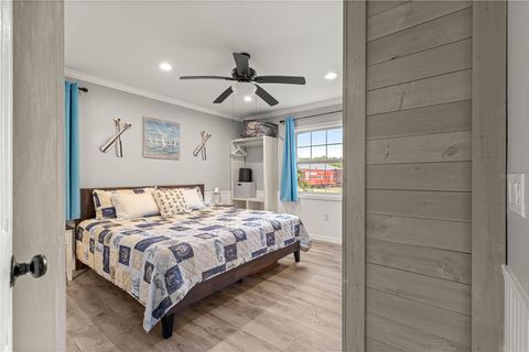 Tiny photo for 110 NE Crystal Street, Crystal River, FL 34428 (MLS # OM707346)