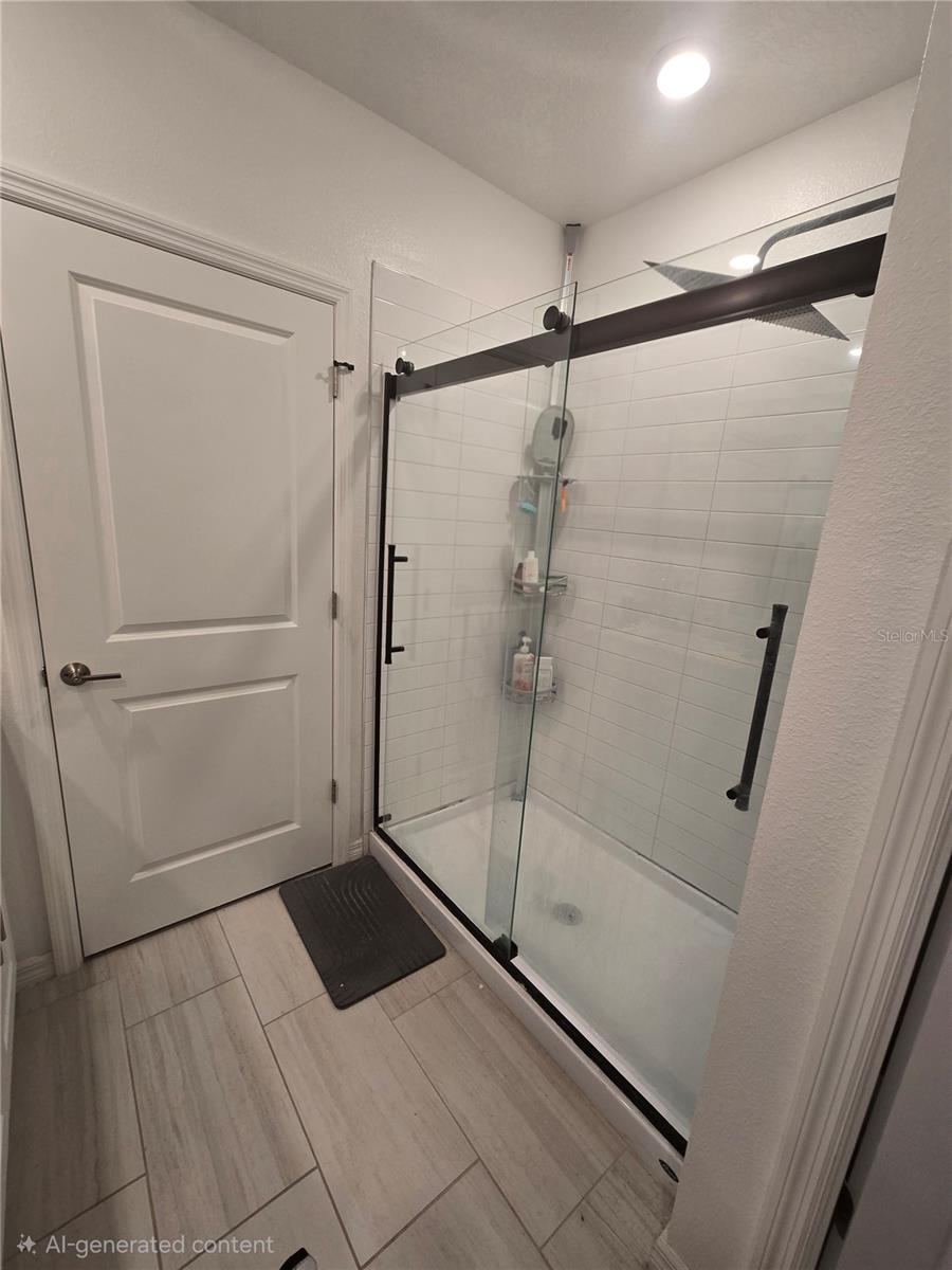 PROSPERITY LAKES - Residential Lease