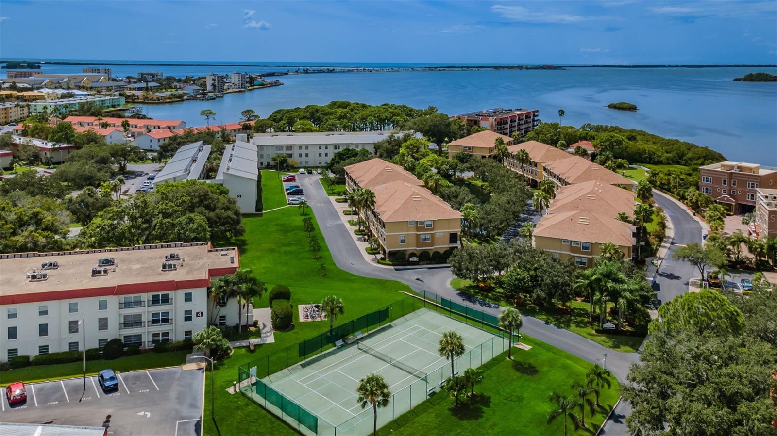 Location, comfort, view! Bright, remodeled 2Br condo overlooks pool and is right across from the private waterfront park and beach. Window kitchen and dining room, LVP flooring, etxra closet space Rent includes water/trash/cable & WiFi. On-site private waterfront beach, park and clubhouse, kayak storage (wait list applies), heated pool, tennis/pickleball court, bocci, shuffleboard, and a rec building complete with billiards, fitness equipment and library! Across the street from Pinellas Bike Trail, and only short blocks to Dunedin Causeway, Dunedin Golf Club, marinas, Publix and restaurants! Application fees ,
Cleaning and rekey fee apply.