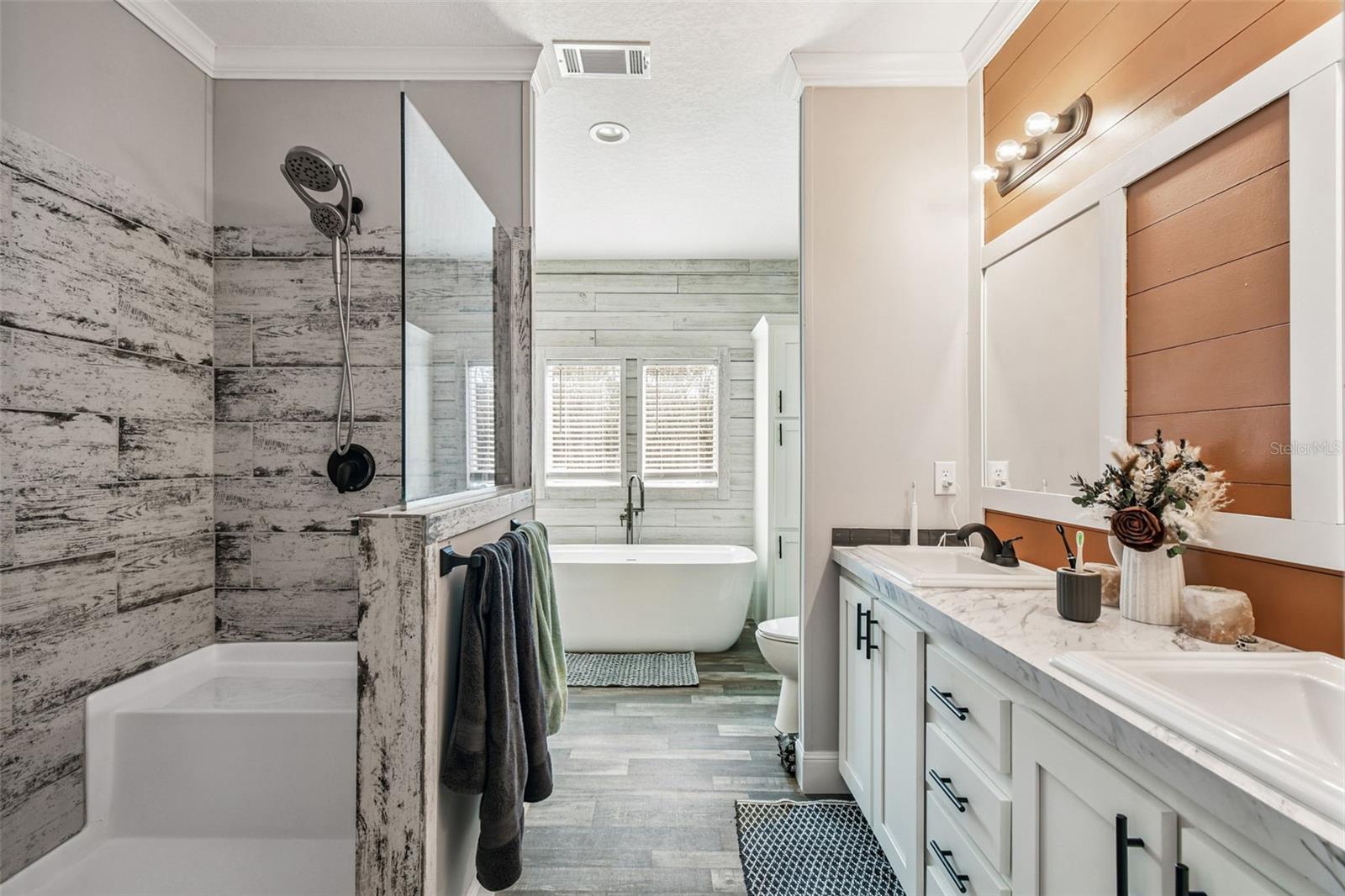 BOTETOURT ACRES 2 TRACTS 1 & 2 - Land