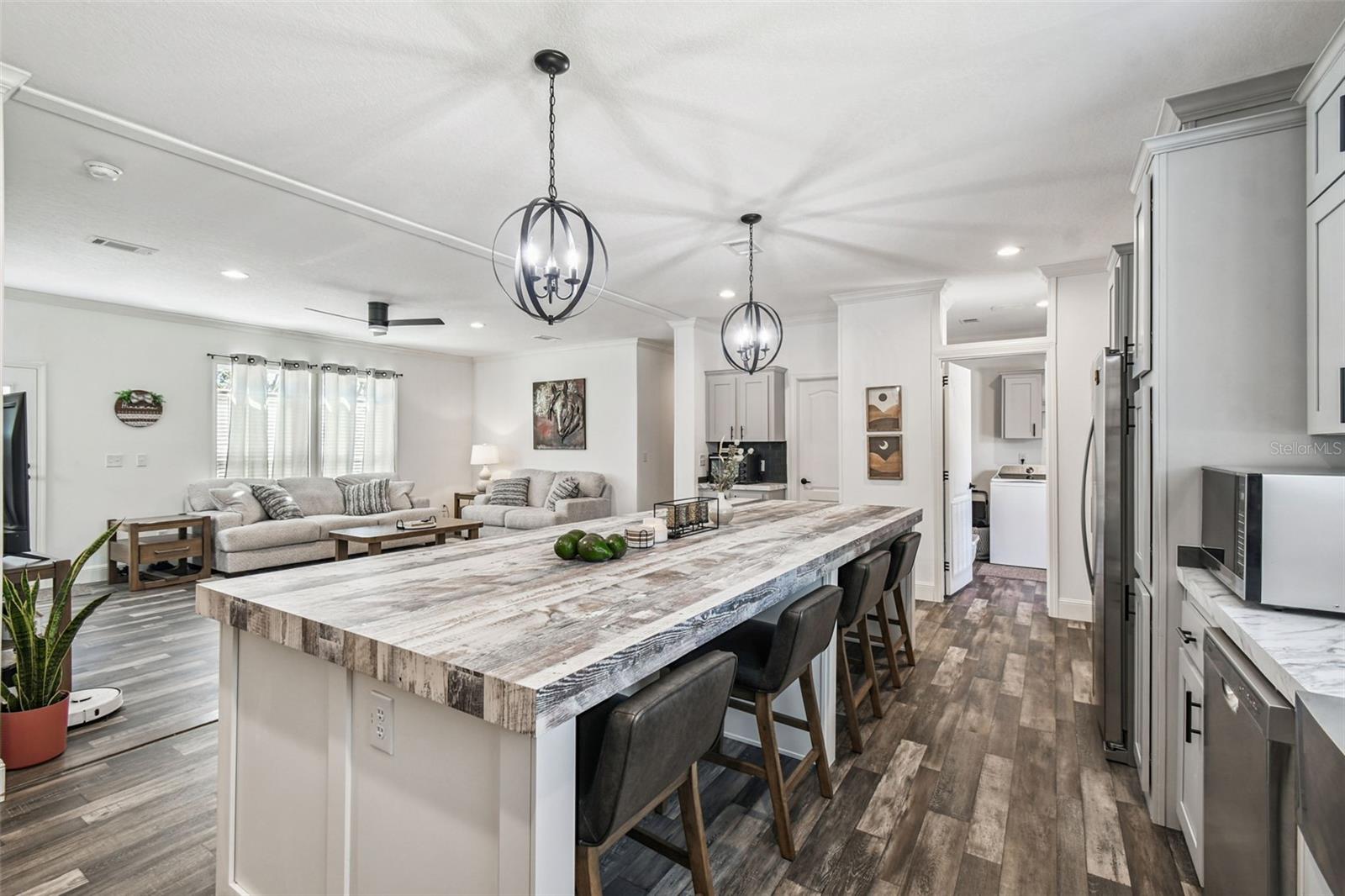 BOTETOURT ACRES 2 TRACTS 1 & 2 - Land